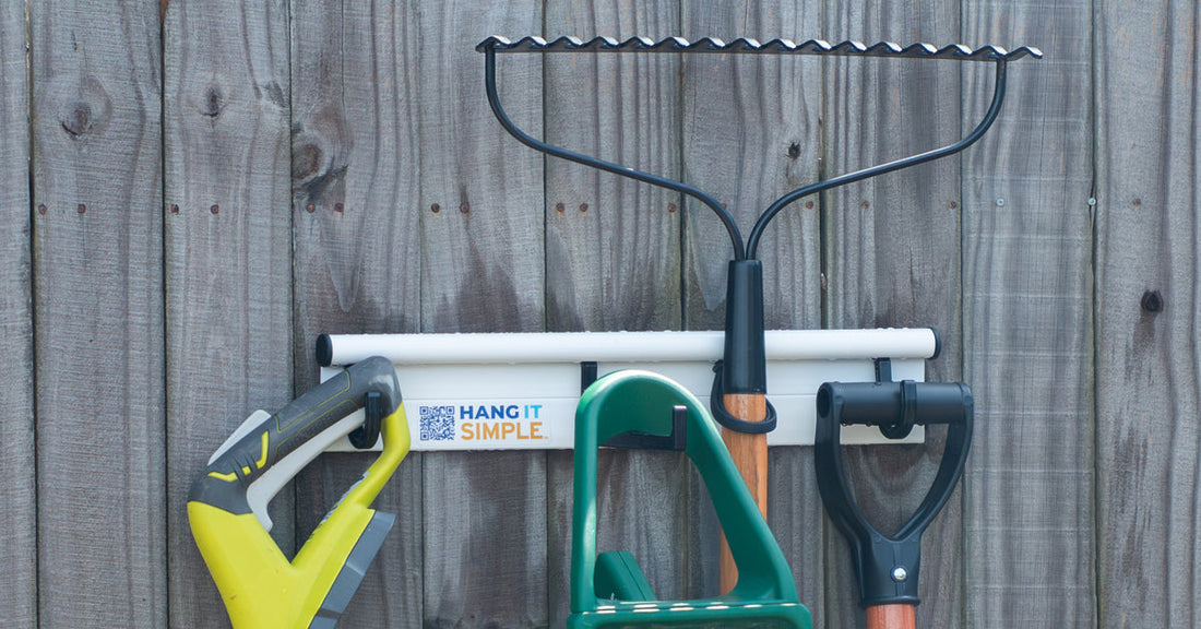 Hang It Simple in the garden.